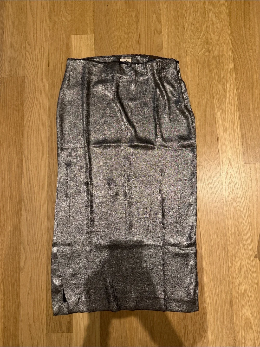 Mikuta Silver skirt - Picture 1 of 6